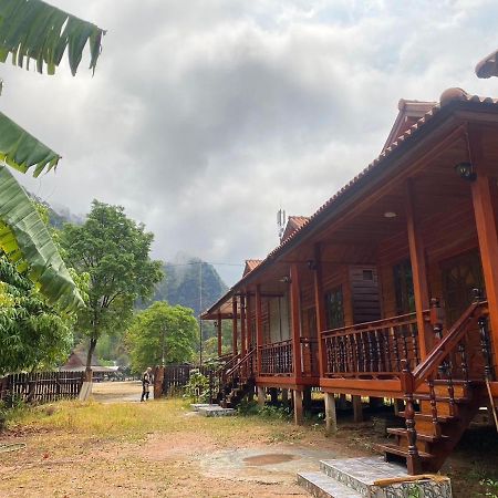 Letana Guesthouse Ban O المظهر الخارجي الصورة